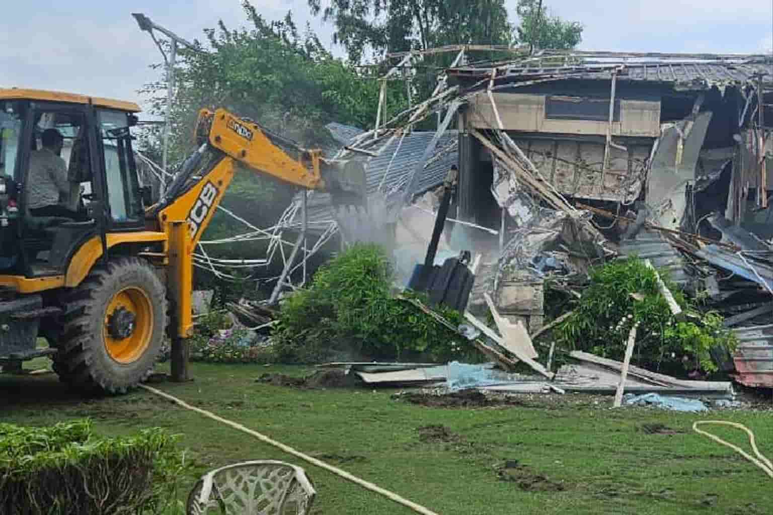 Noida डूब क्षेत्र farmhouses: Cheap land deal or legal trap?