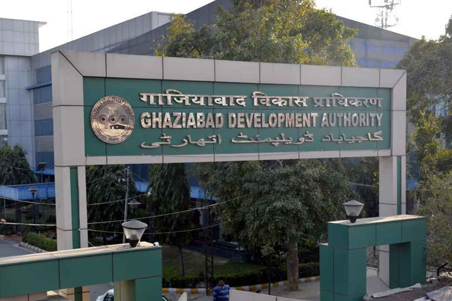 GDA 1,500+ Property Notices in Ghaziabad: 30-day warning, demolition risk and what  owners & buyers must check?